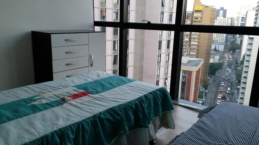 Apartamento Central Curitiba Cameră foto